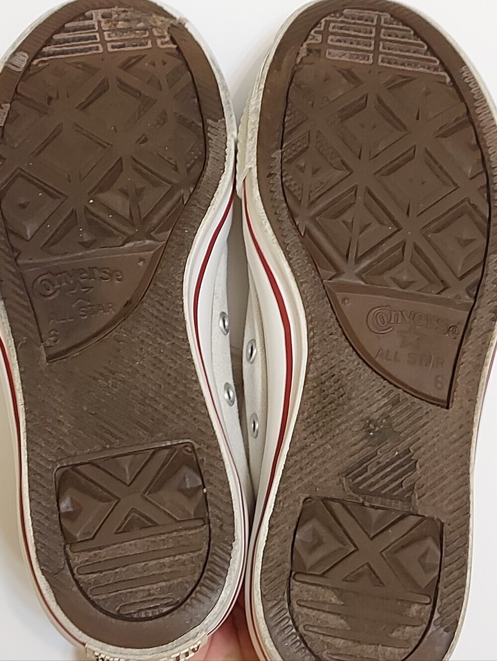 Converse Women Canvas Low-Top Sneakers with Navy Trim - Picture 6 of 7